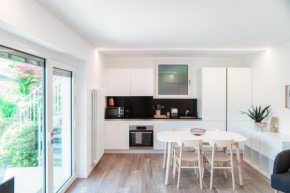 La Palma 3 by Quokka 360 - studio with terrace and lake view